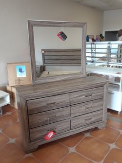 New dresser with mirror