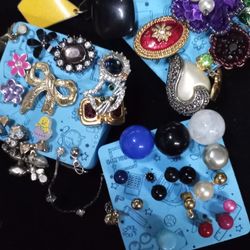 Miscellaneous Earings