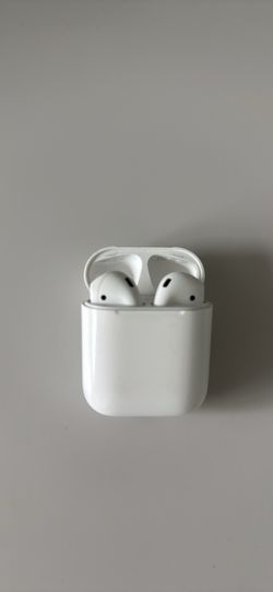 Apple AirPods