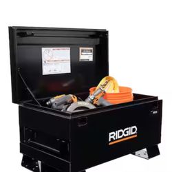 NEW RIDGID 32 in. W x 19 in. H x 18 in. L Portable Jobsite Box
