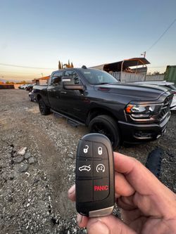 Car keys/llaves para Carros/key fobs