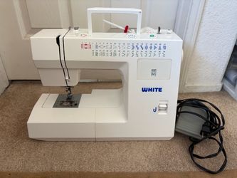 White Sewing Machine, Model 2037