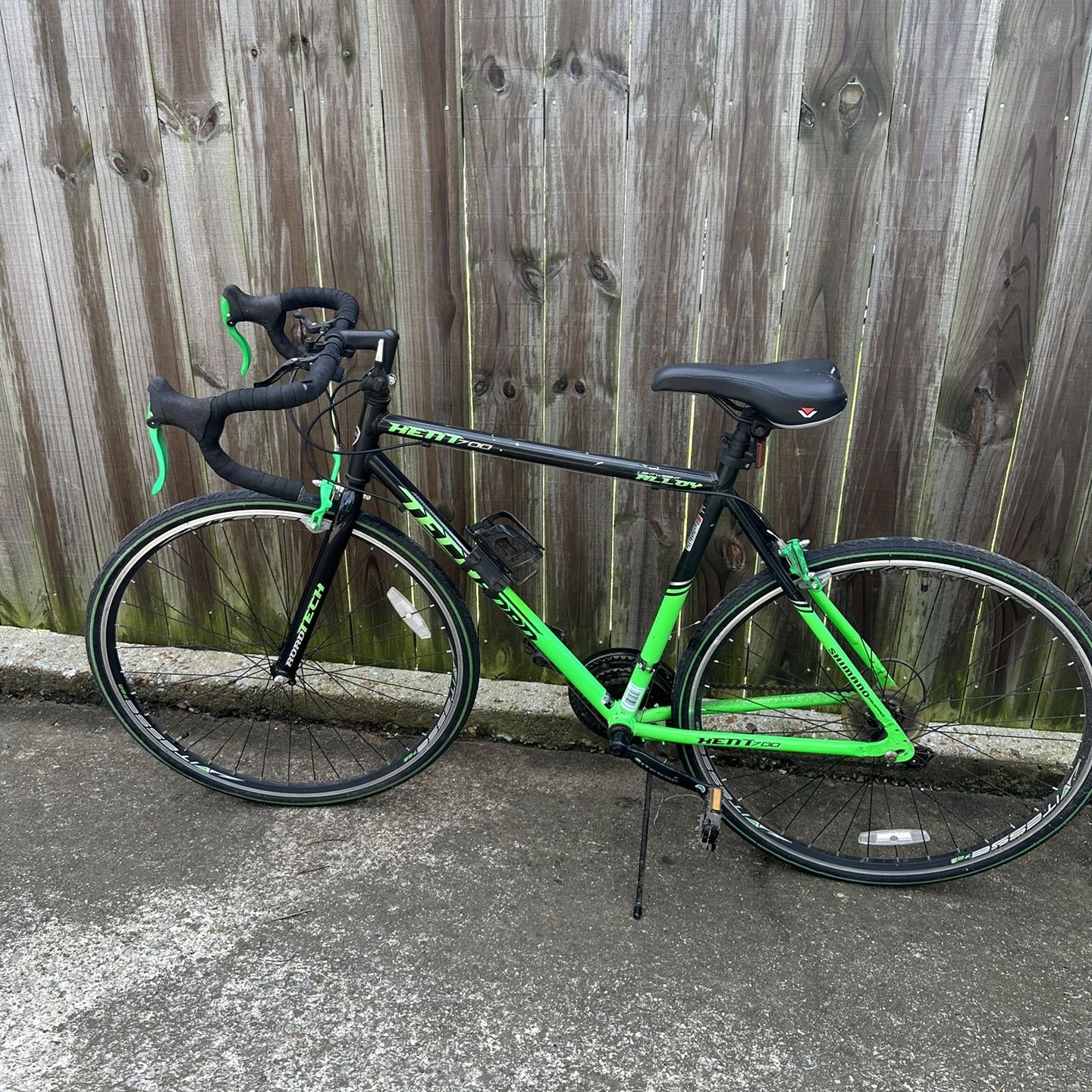Kent Gzr700 Road Bike 700c Men s 21 Speed for Sale in Nashville TN OfferUp