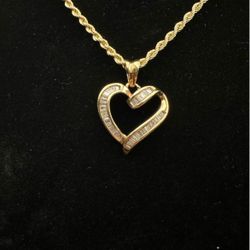 14k Gold rope chain W heart pendant &diamonds!