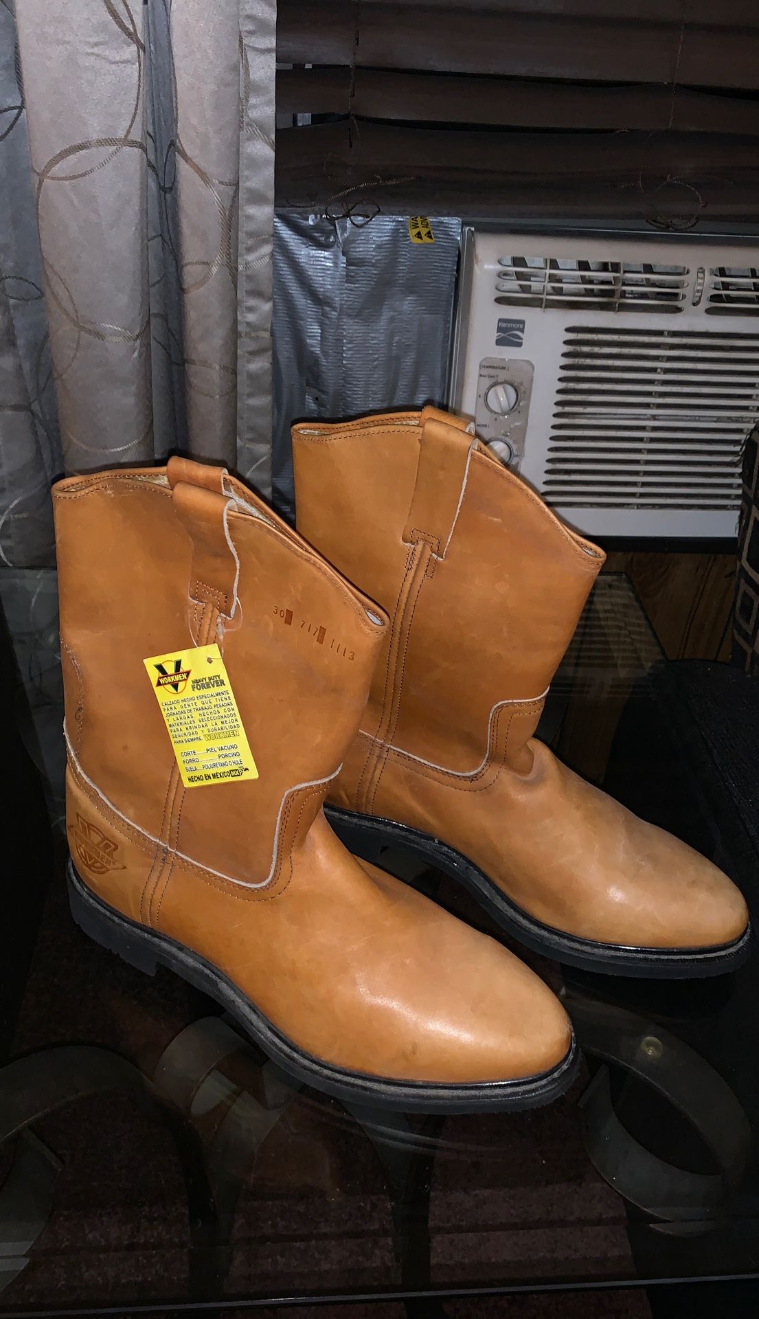 Work boots butter color $55