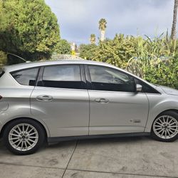 2014 Ford C-max Energi