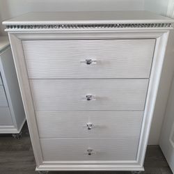 White Chest  Dresser