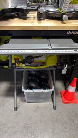 Ryobi 10inch table saw with stand