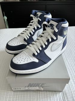 Air Jordan 1 Midnight Navy 9.5 M