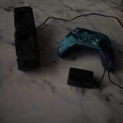 Discount For Today Xbox Controller And Charging Station