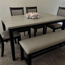 Dining Table Set