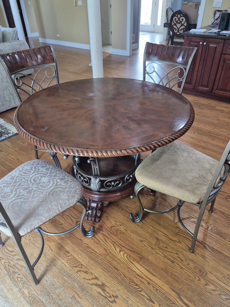 Kitchen Table