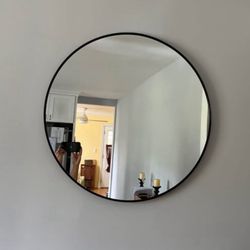Black Round Mirror 