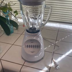 Oyster Blender