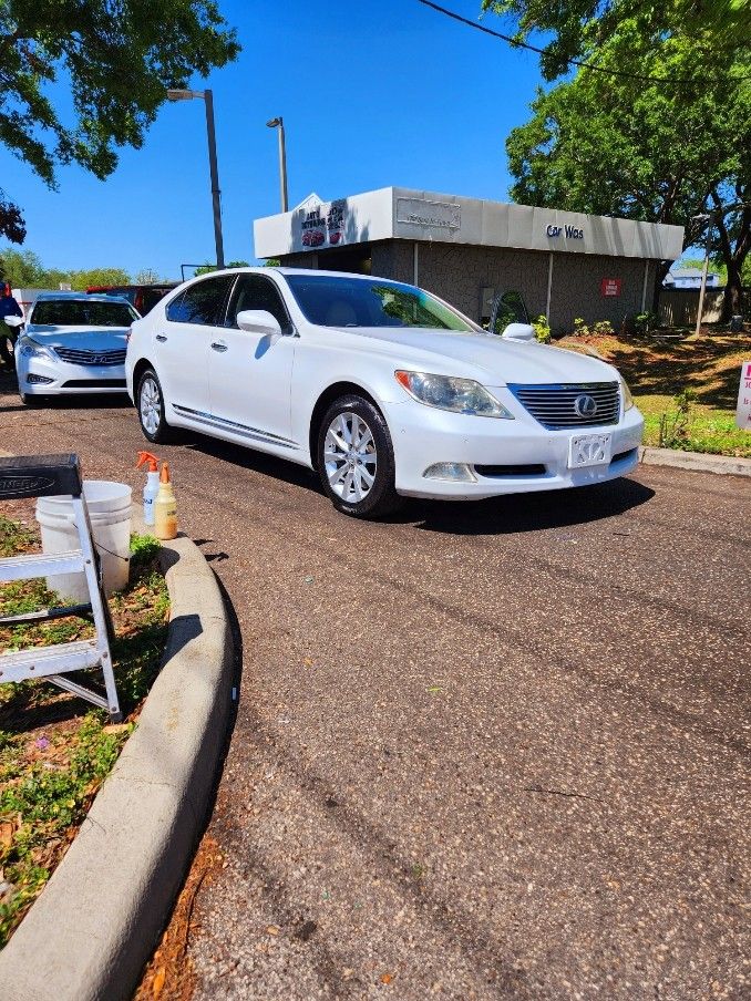 2007 Lexus LS 460