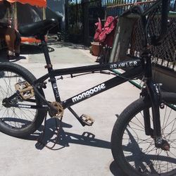 BMX  MONGOOSE 20 " BRAWLER TRICK BIKE