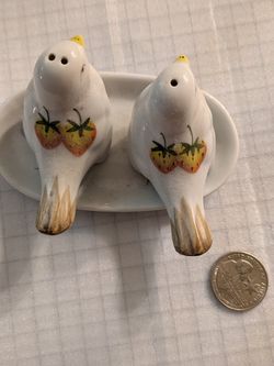Vintage Andrea By Sadek🐦 Birds And Fruit 🍓 Salt & Pepper Set