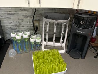 Baby bottle equipment set
