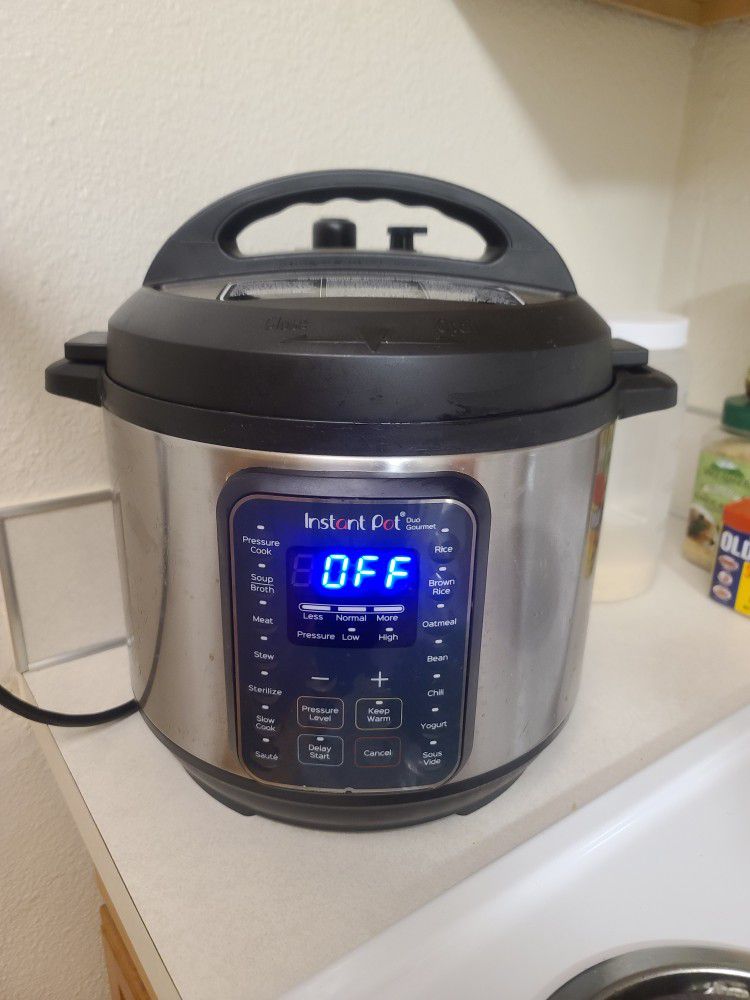 Multi-use Pressure Cooker