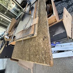 Kitchen Cabinets & Granite Countertops 