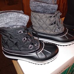 Girl/ Women ❄️ SNOW BOOTS!!!