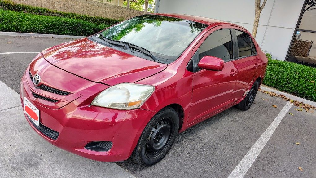 2008 Toyota Yaris