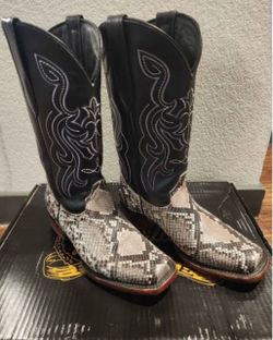 Western boots heels dress country concert vintage