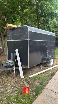 6 x 10 enclosed trailer with a drop door