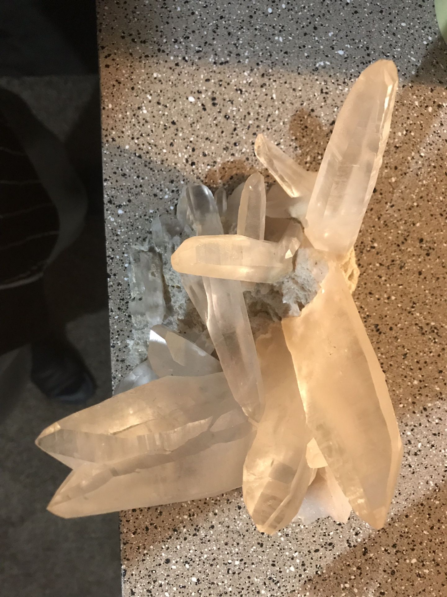 Crystalarium (large natural healing crystal quartz)