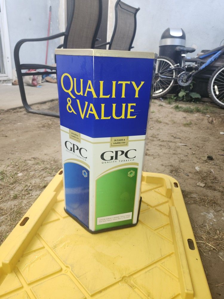 GPC vintage Ashtray