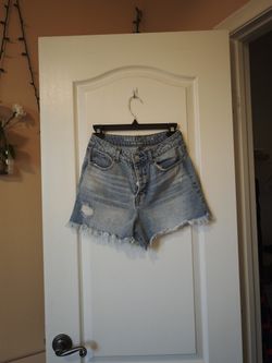 Cut Off Denim SHORTS Light Wash Raw Hem Size S