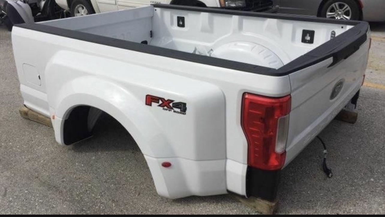 Superduty truck beds, dually and single wheel