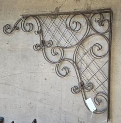 (2) Vintage XL Wrought Iron Corner Brackets Corbel Ornamental Sign Bracket