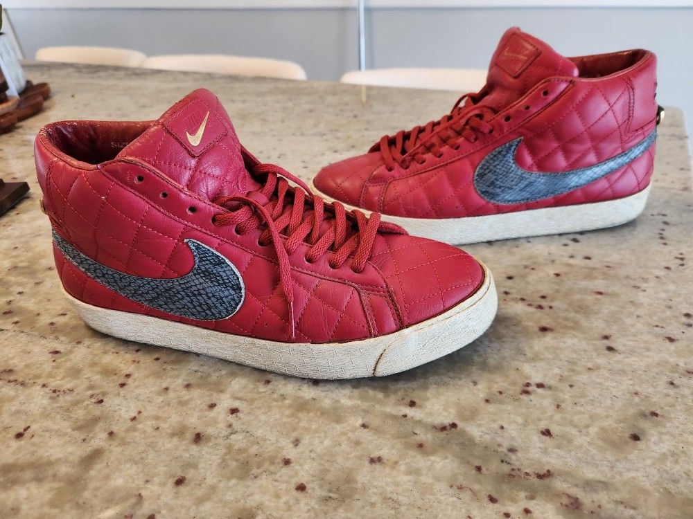 Nike Supreme Blazers (red)