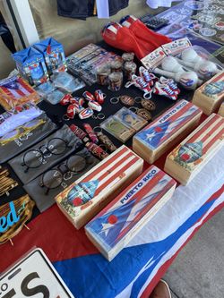 Bobby’s Puertorriquen Souvenirs