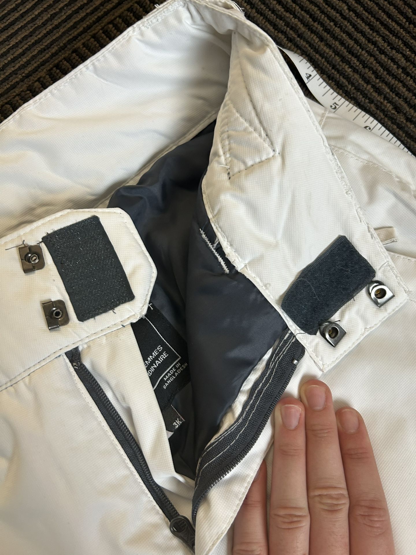 Snow pants