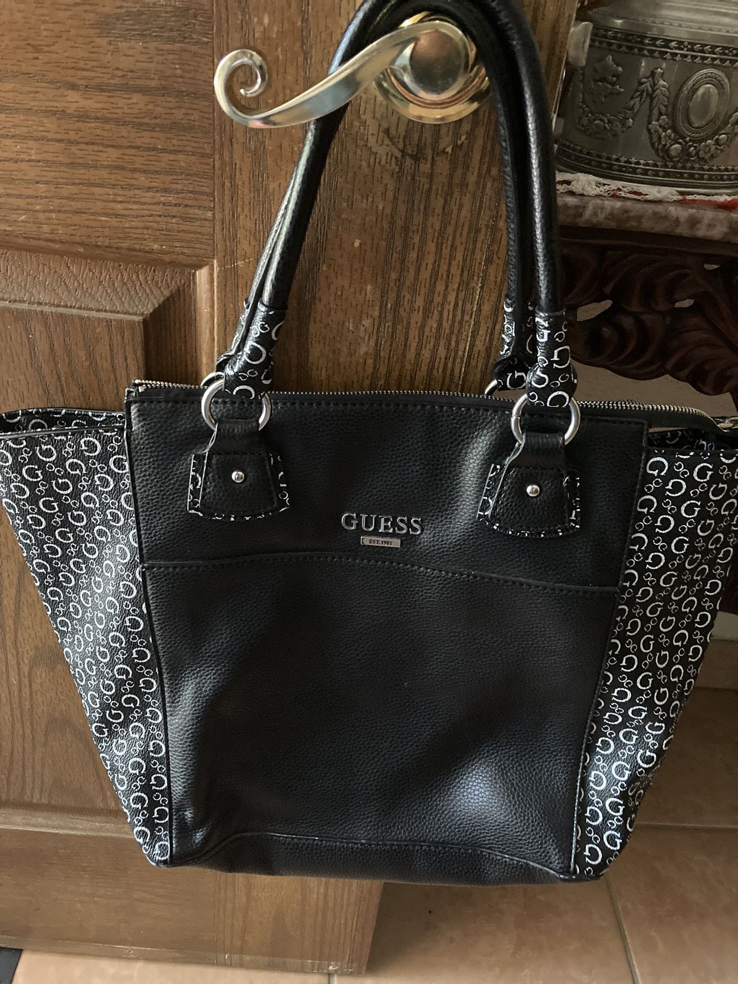 Guess Black Hand Bag