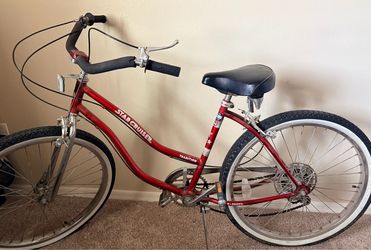 Vintage Red Schwinn StarCruiser
