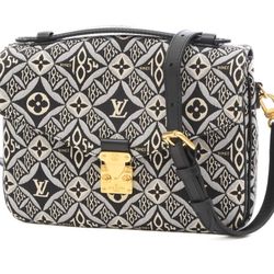 1854 Louis Vuitton Pochette Métis 