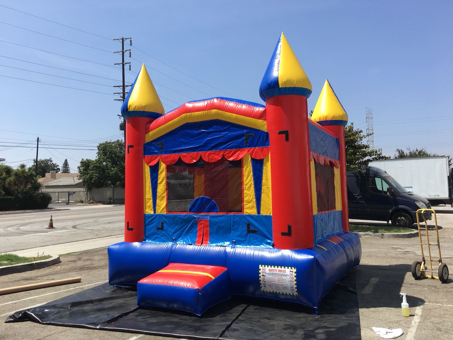 13x13 Inflatable Bounce houses for Sale (NEW)