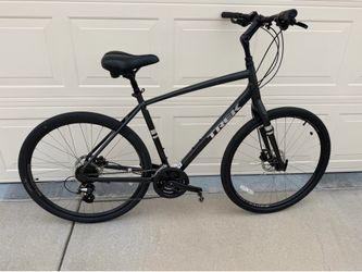 Trek Verve 2 Hybrid Bike - XL Frame - Original Owner - Excellent Condition