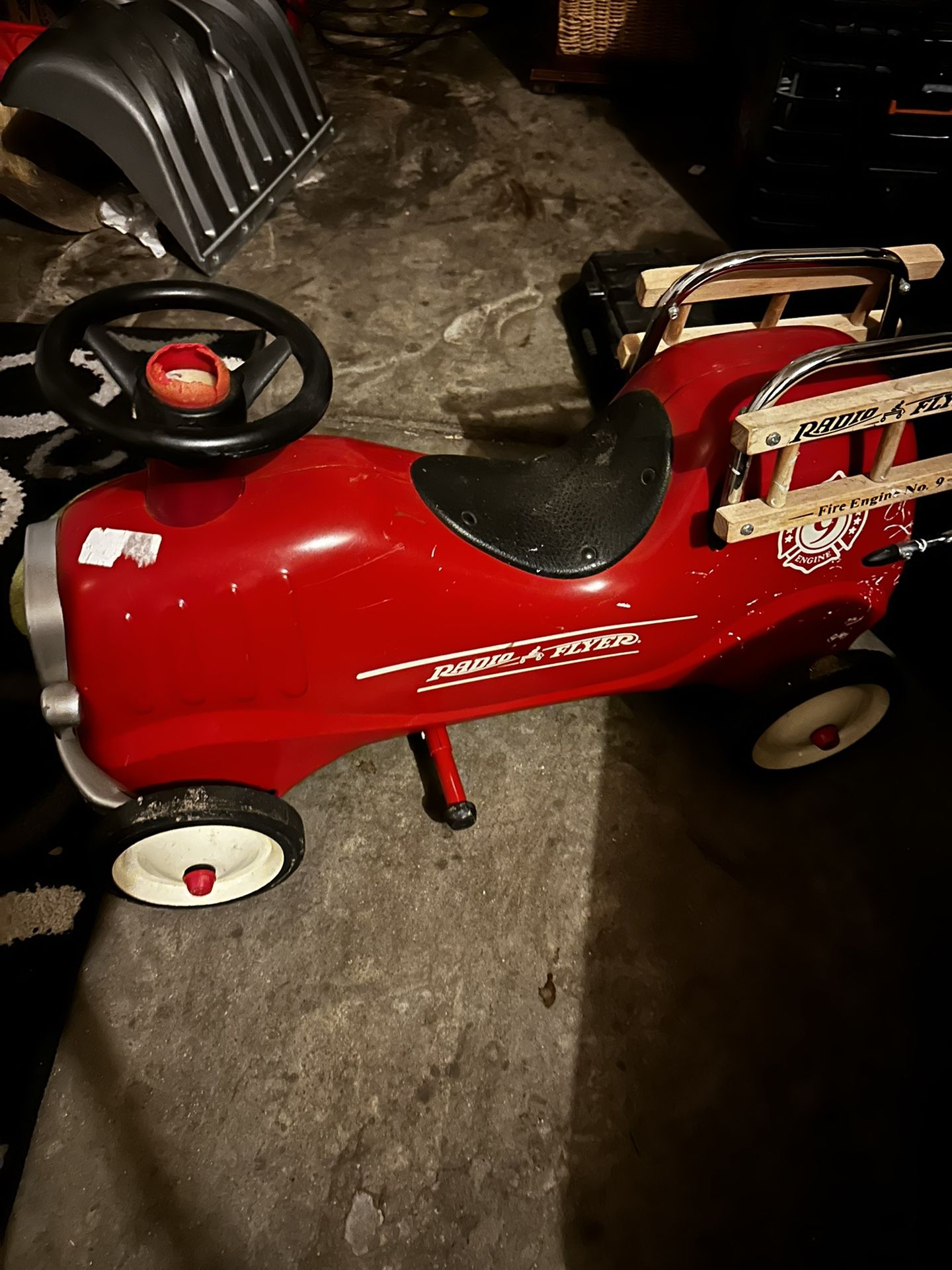 Vintage Radio Flyer #9 Fire Truck
