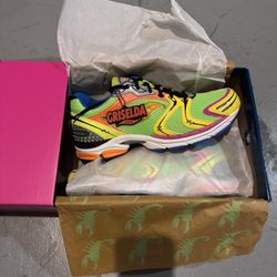 Saucony “Westside Gunns My Saucony Glowing “