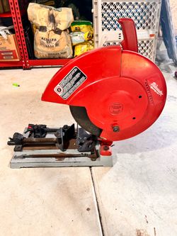 Milwaukee Heavy-Duty Chop Saw
