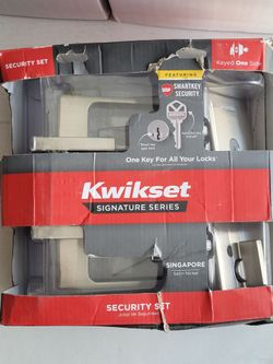 Kwikset Singapore satin nickel smartkey door lock set
