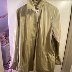 Ladies Raincoat Size Large