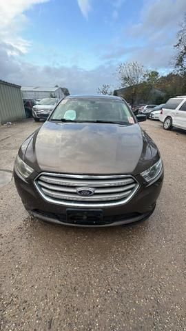 2015 Ford Taurus