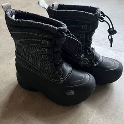 Snow Boots The north Face Size 11