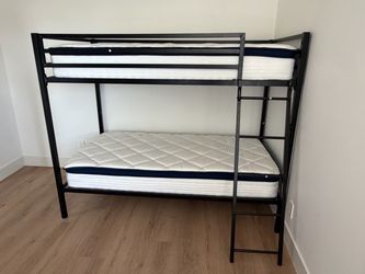 Black Metal Twin Bunk Bed