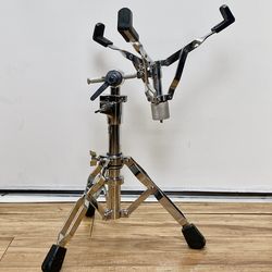 DW 9000 Heavy Duty Snare Stand – Early 2000s